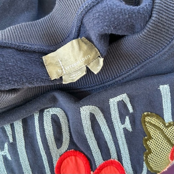 Anthropologie 100% Cotton Floral Appliqué Pullover Sweatshirt Boxy Cozy Size M - Picture 9 of 9